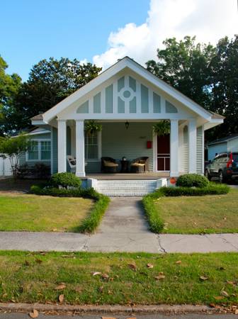 1027 Bethany St. - Park Circle Home for Sale - Real Deal with Neil