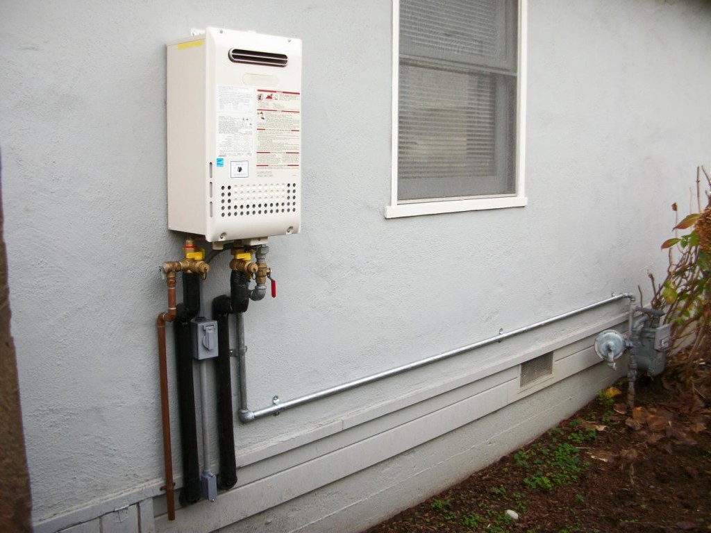 Tankless Water Heater - Frozen Pipes