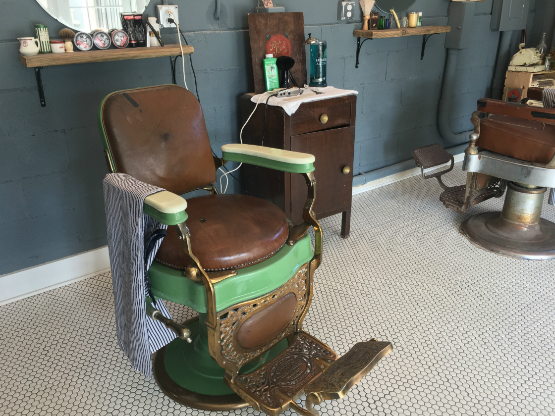 Holy City Barber Chair - Mixson