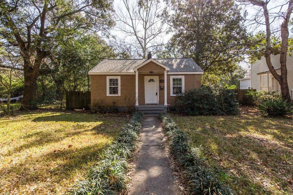 1075 Bexley Street - Park Circle Home for Sale