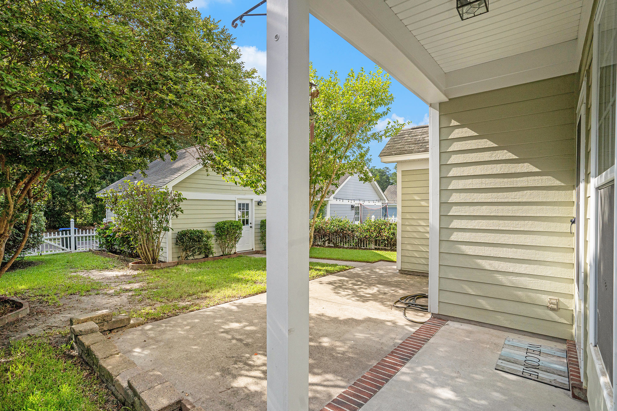 103 Blue Bonnet St - Back Covered Patio